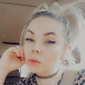 Meet your Posher, Krista alice-ann